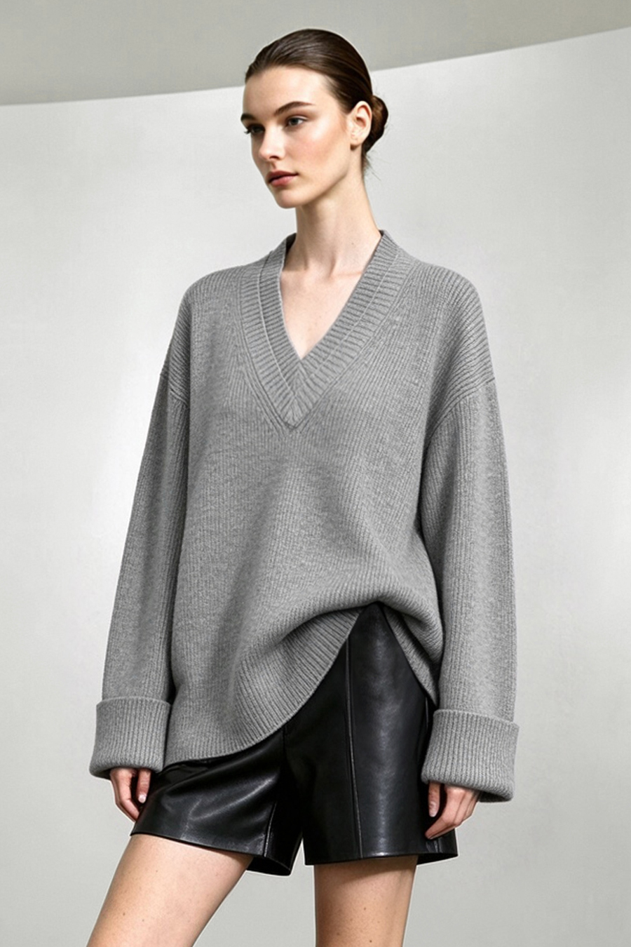 Double-Layer V-Neck Drop-Shoulder Sweater|AMII