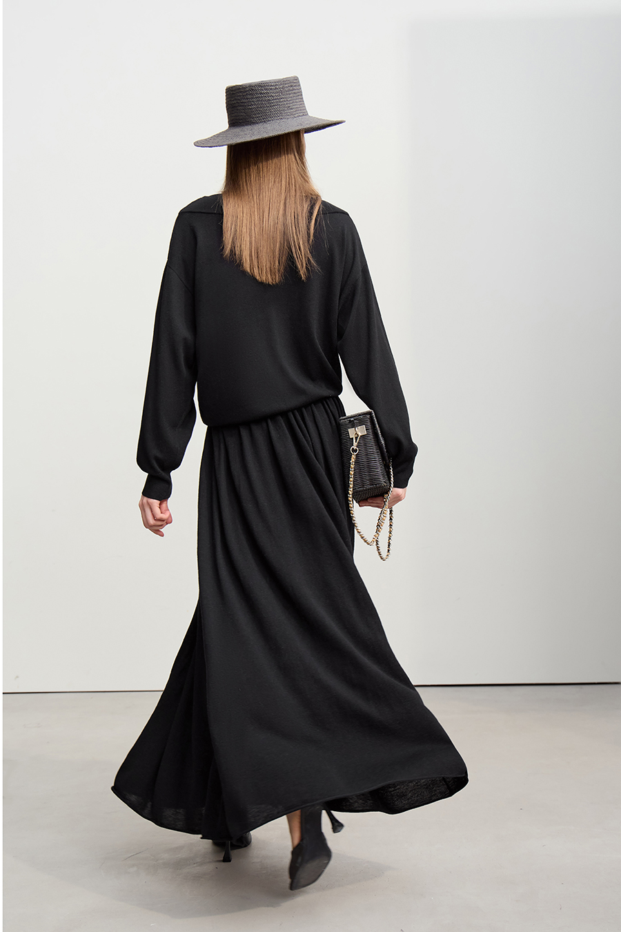 Loose Long Knitted Skirt