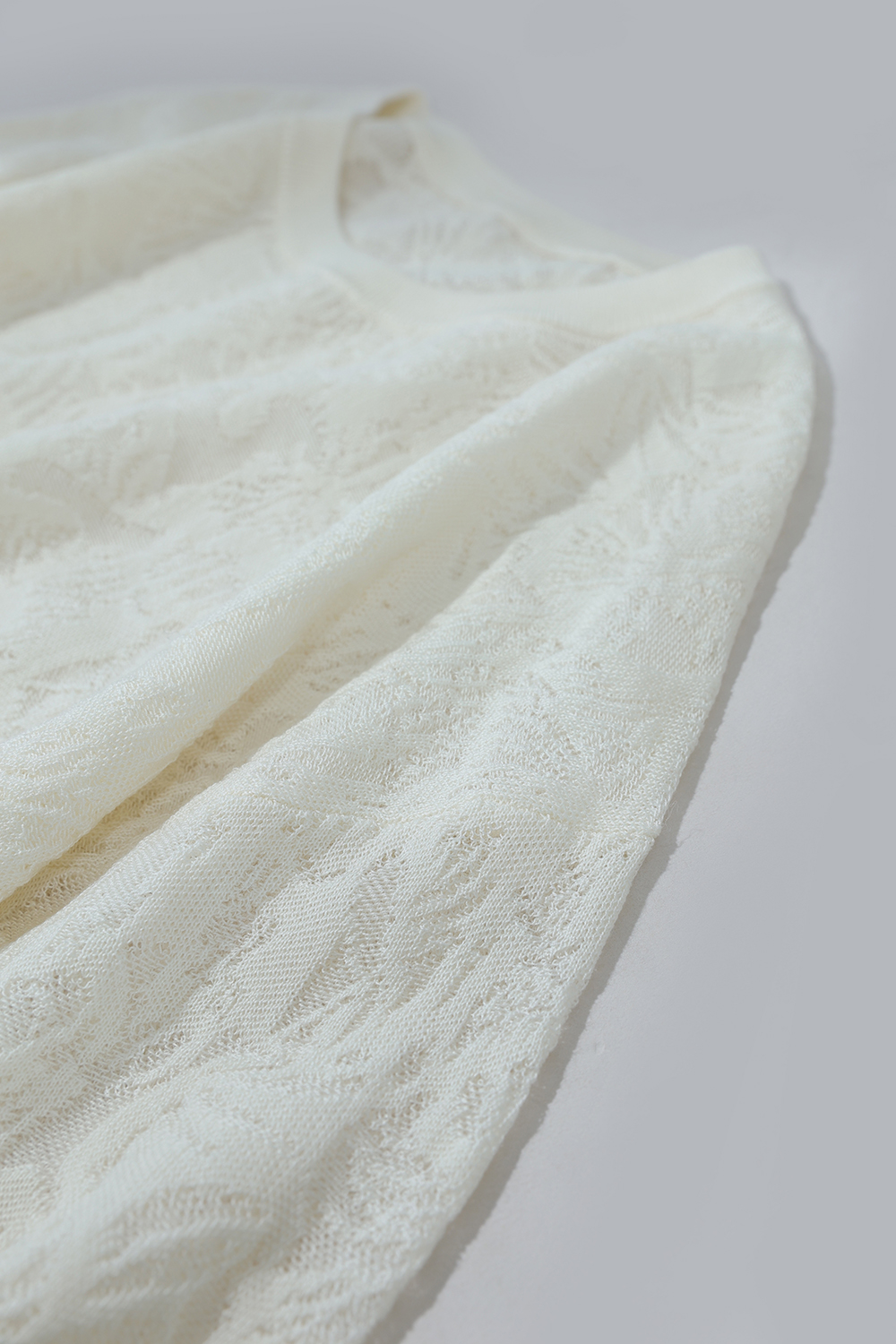 Round Neck Jacquard Knit Sweater