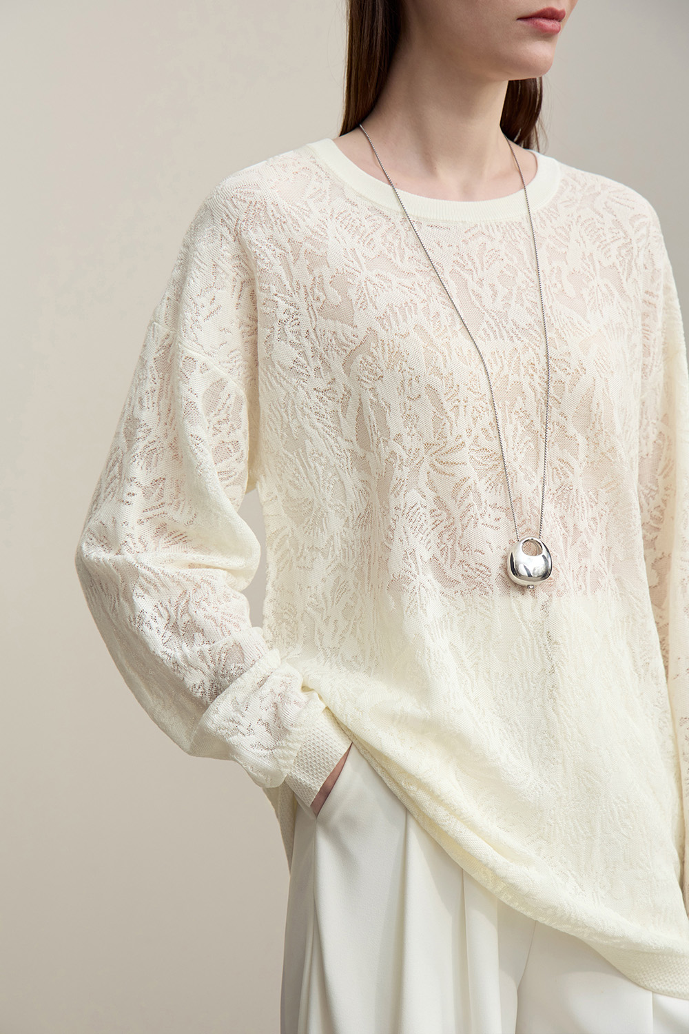 Round Neck Jacquard Knit Sweater