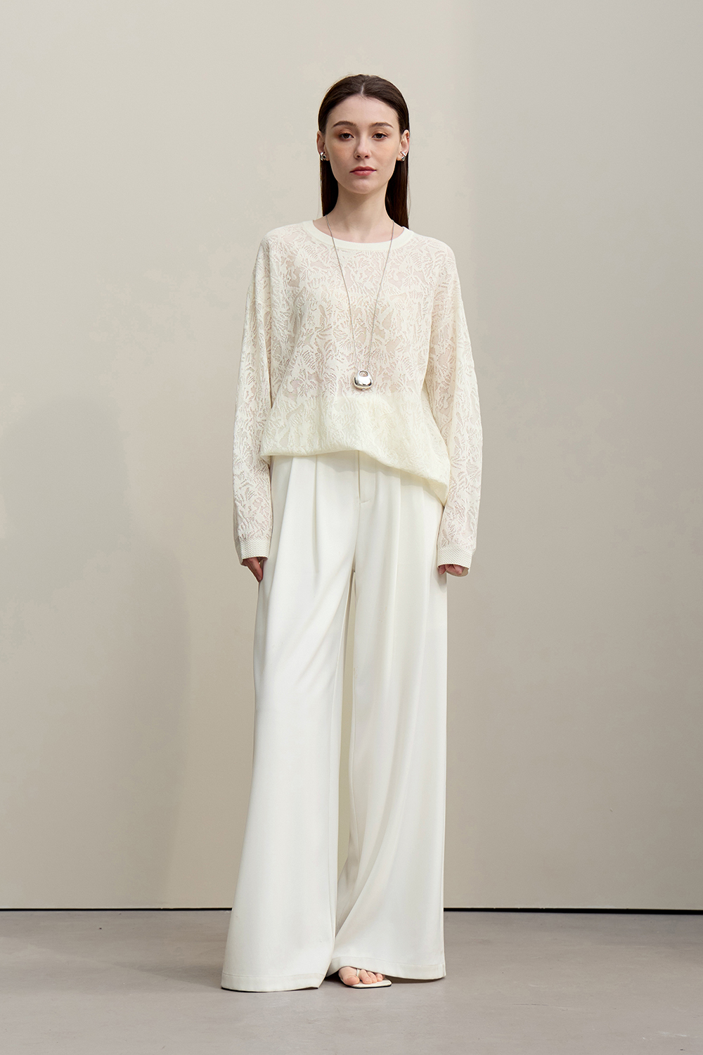 Round Neck Jacquard Knit Sweater