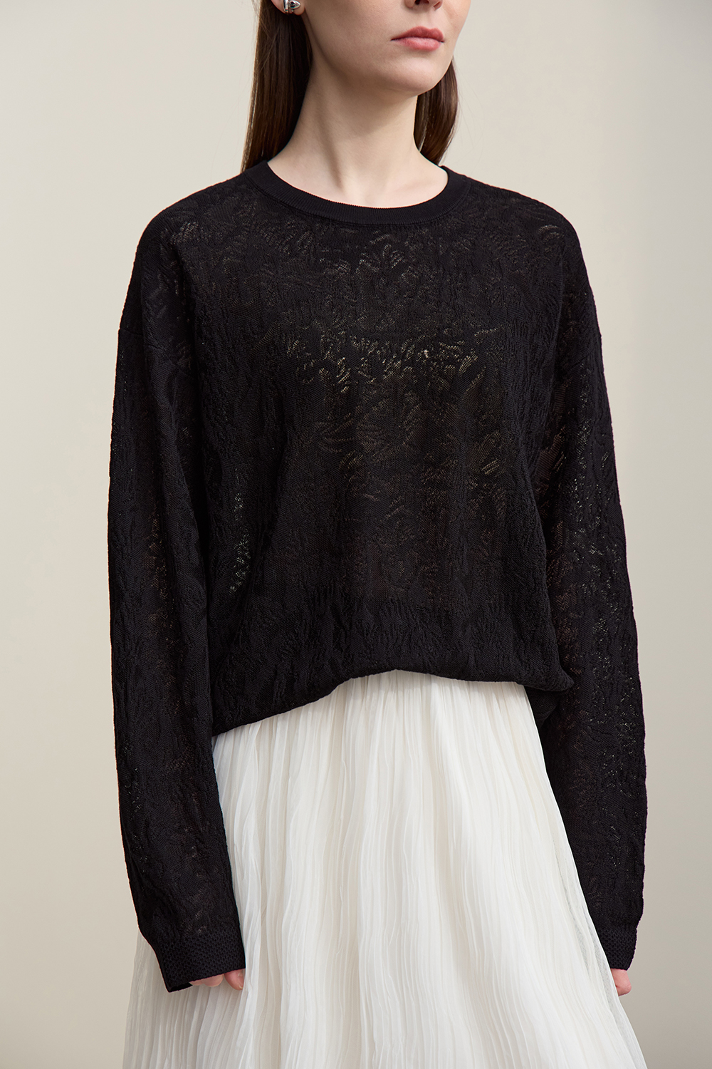 Round Neck Jacquard Knit Sweater