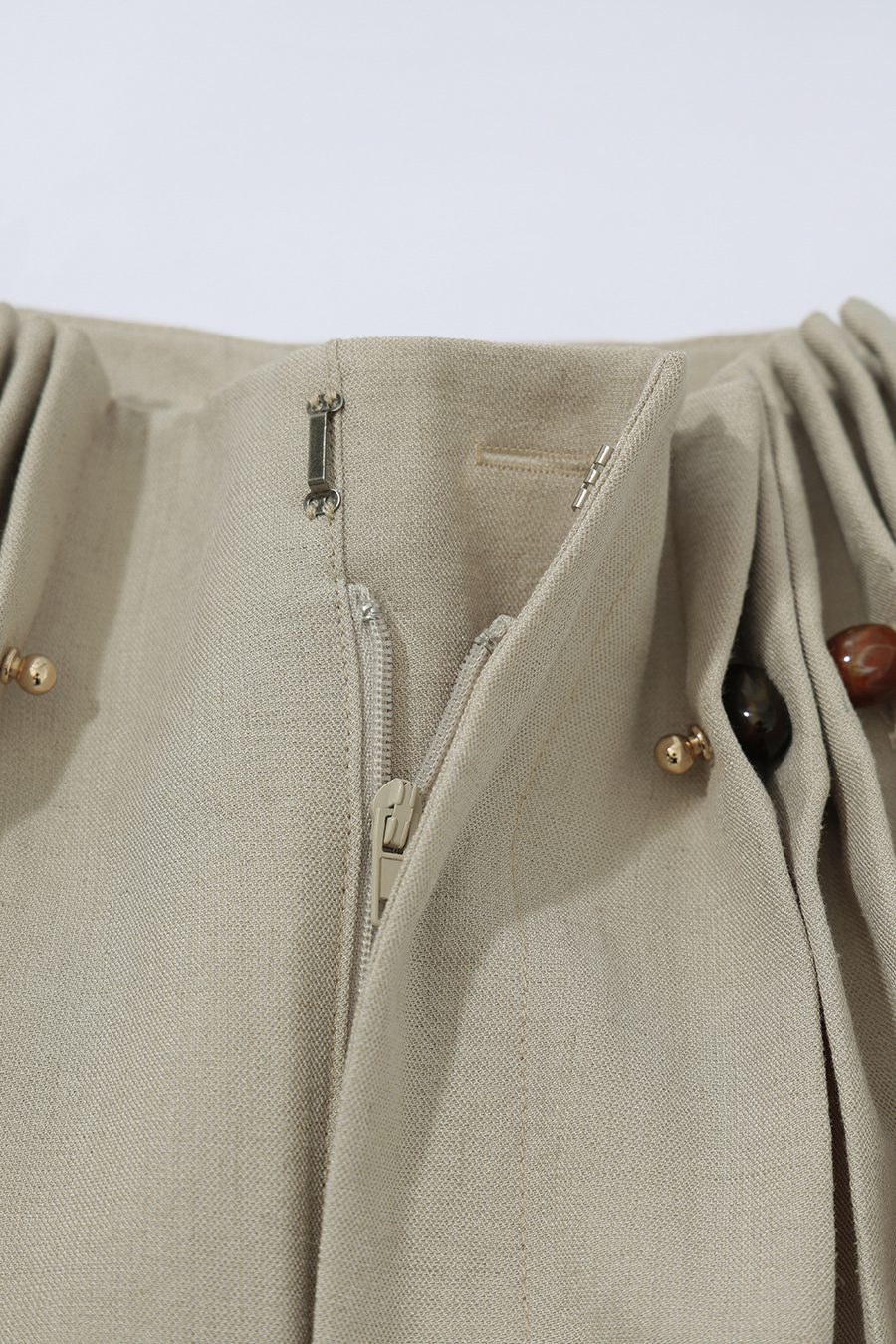 Beaded Brooch Casual Pants
