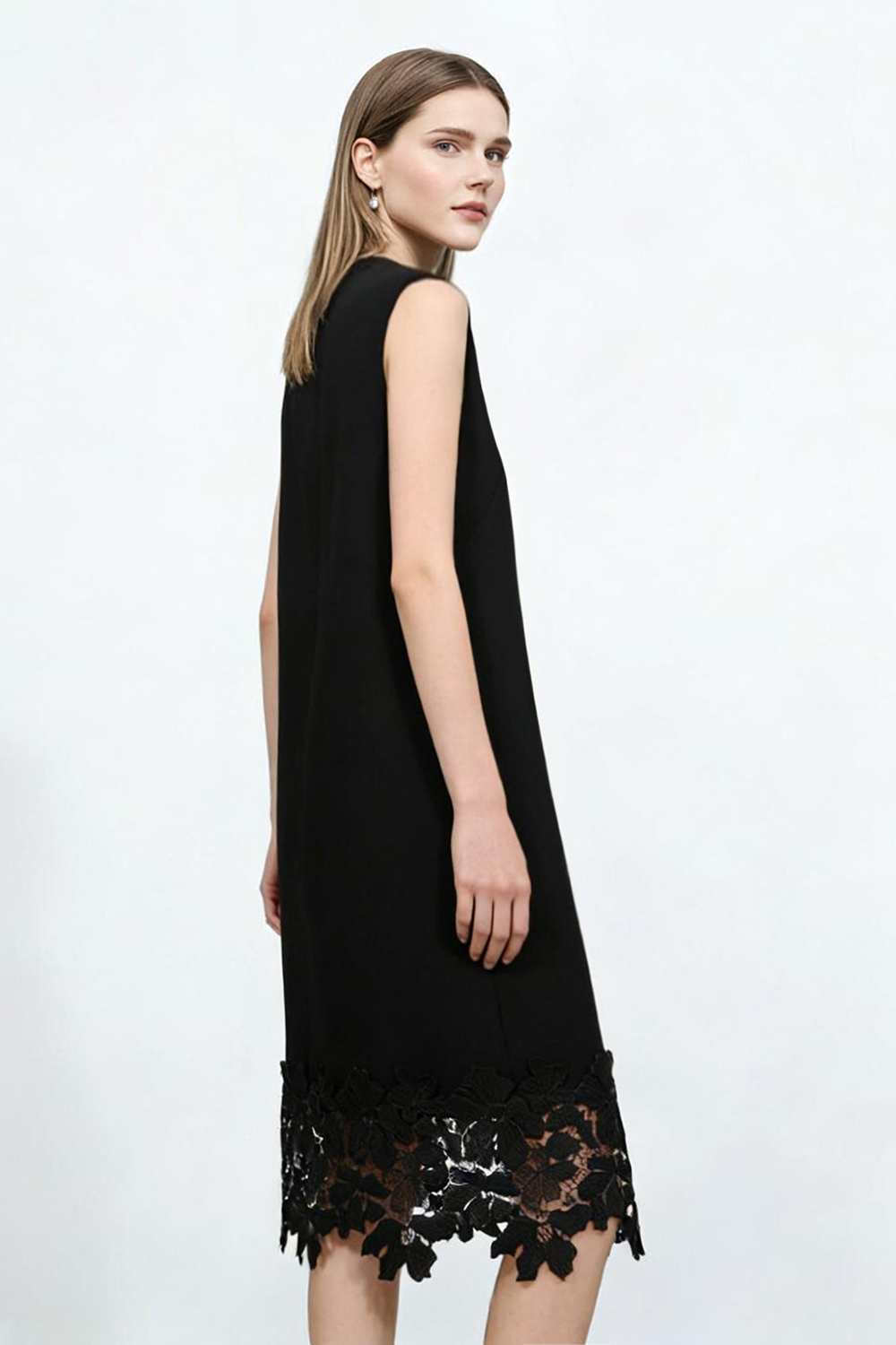 Lace Spliced Crew Neck Dress