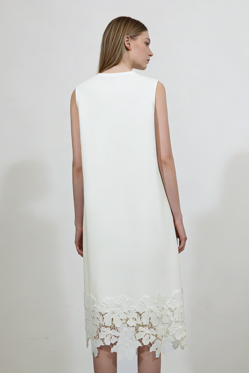 Lace Spliced Crew Neck Dress