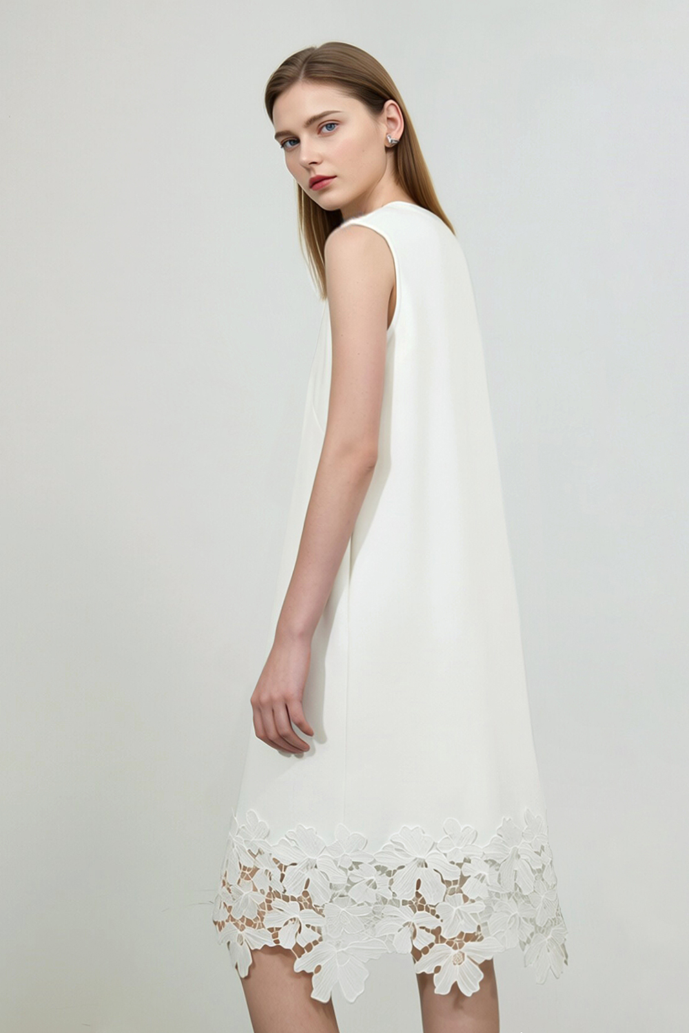 Lace Spliced Crew Neck Dress