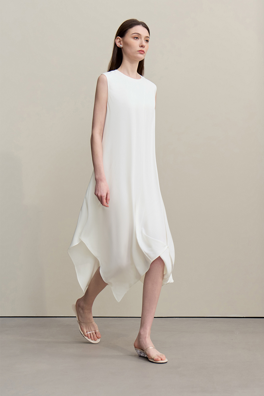 Irregular Gathered Dress|AMII