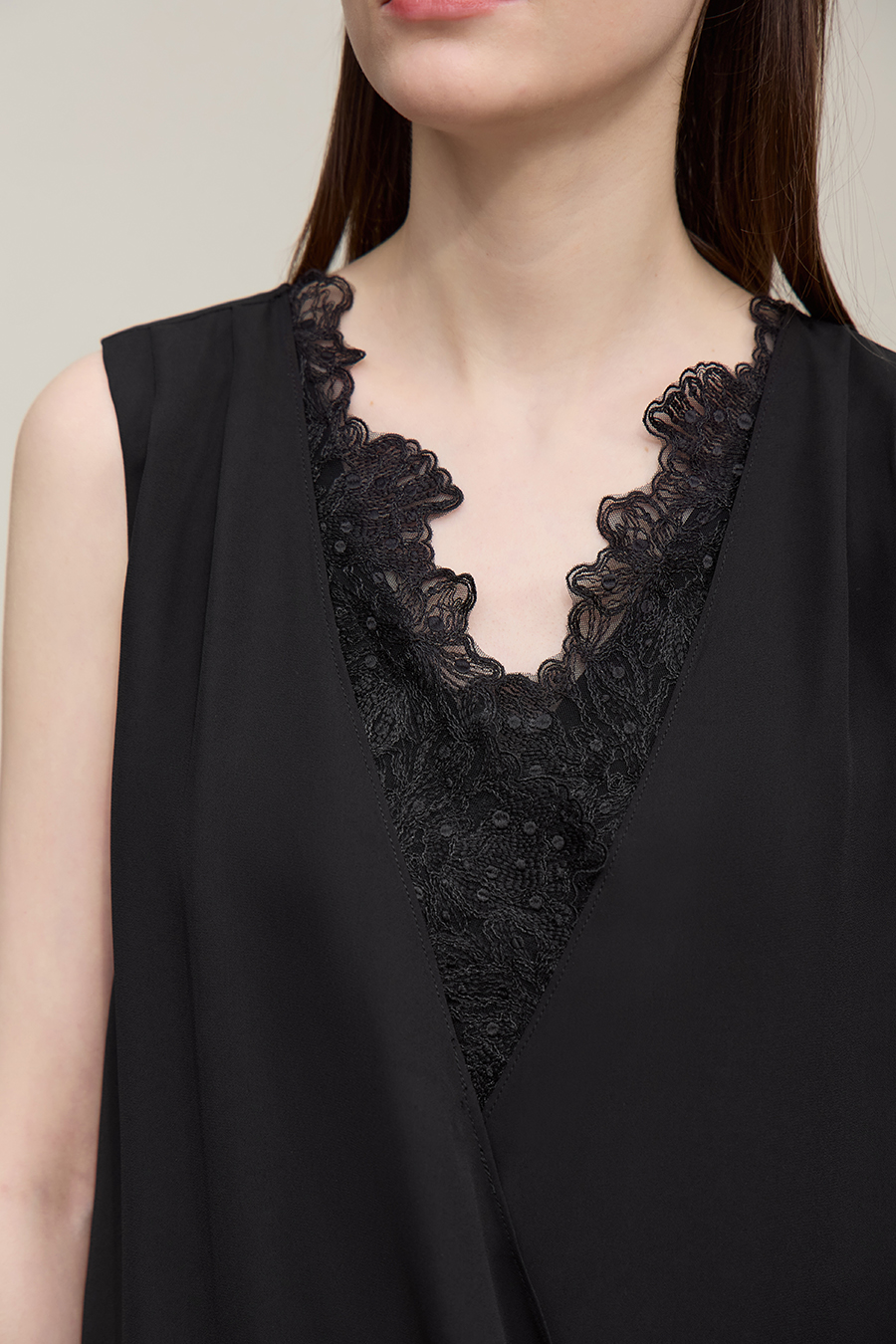 Lace Spliced Chiffon Camisole
