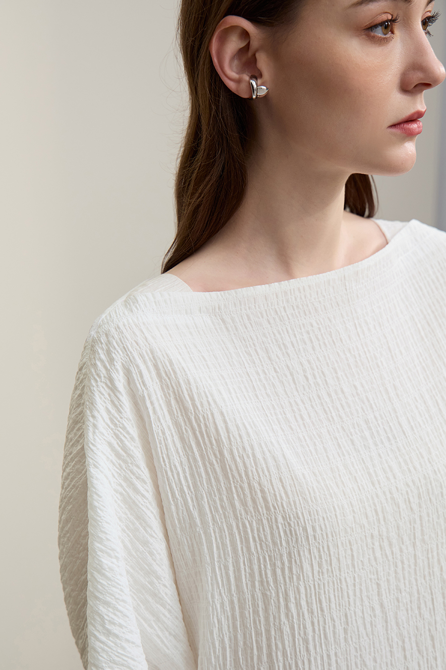 Off-the-Shoulder Three-Quarter Sleeve Dress|AMII