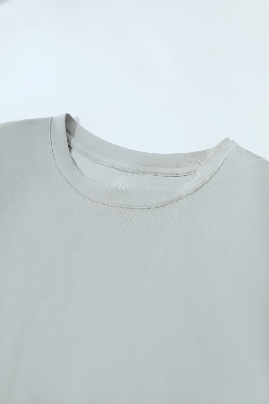 Wide Shoulder Ice Porcelain Cotton T-shirt