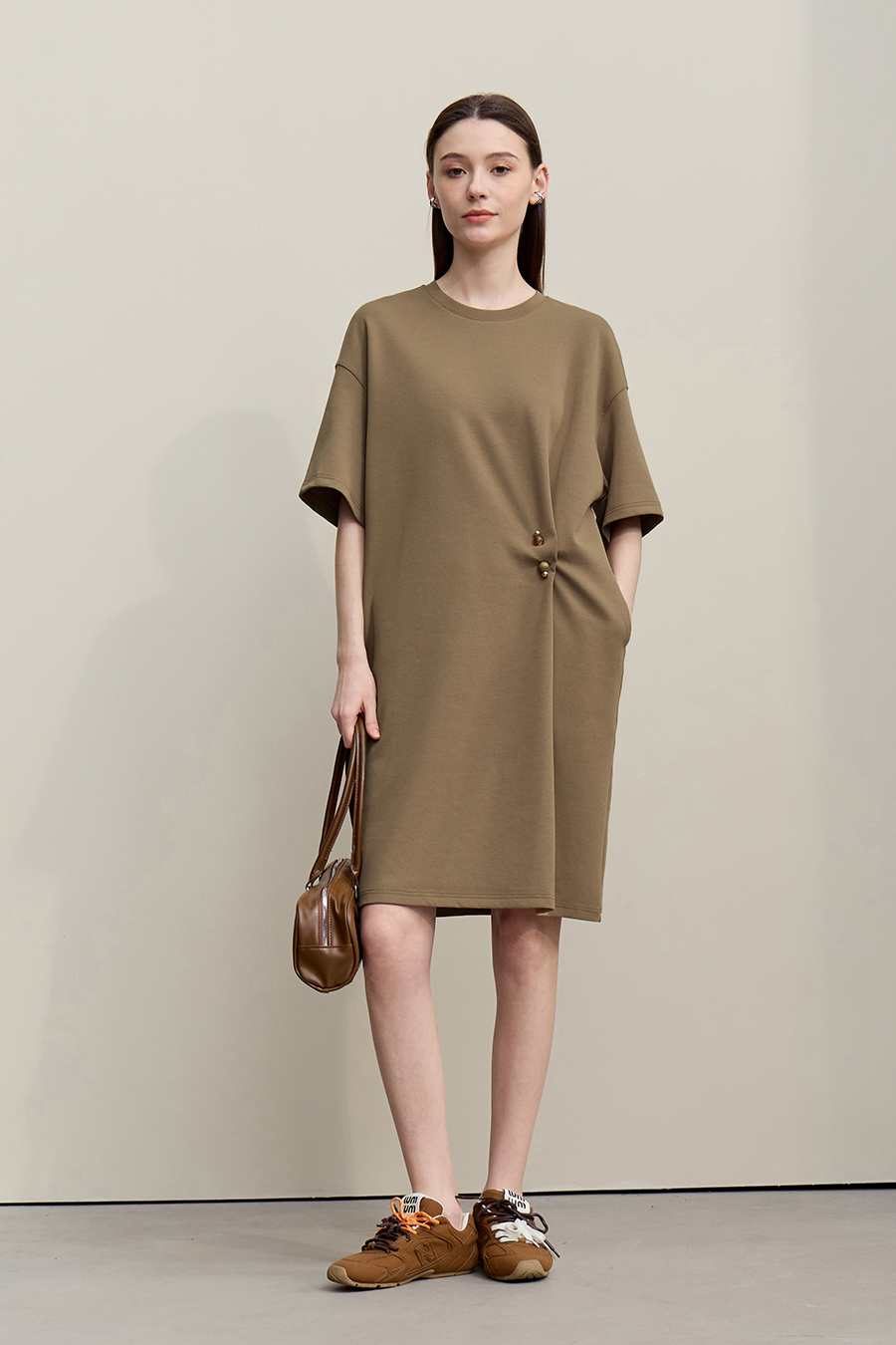 Decorative Brooch Dress|AMII