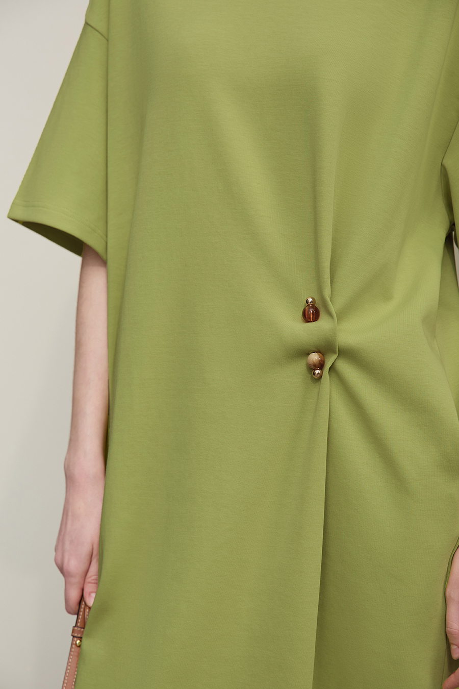 Decorative Brooch Dress|AMII