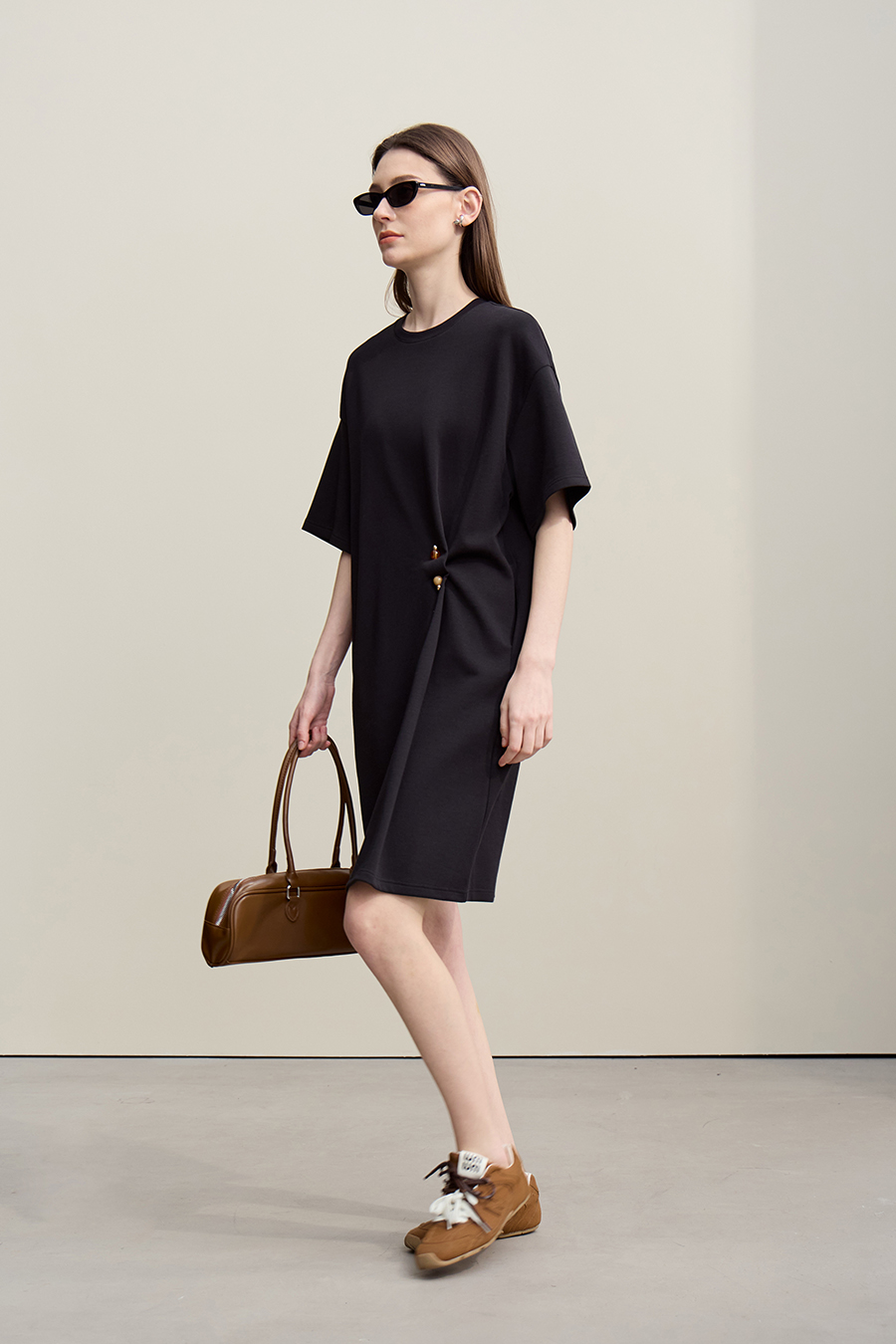 Decorative Brooch Dress|AMII