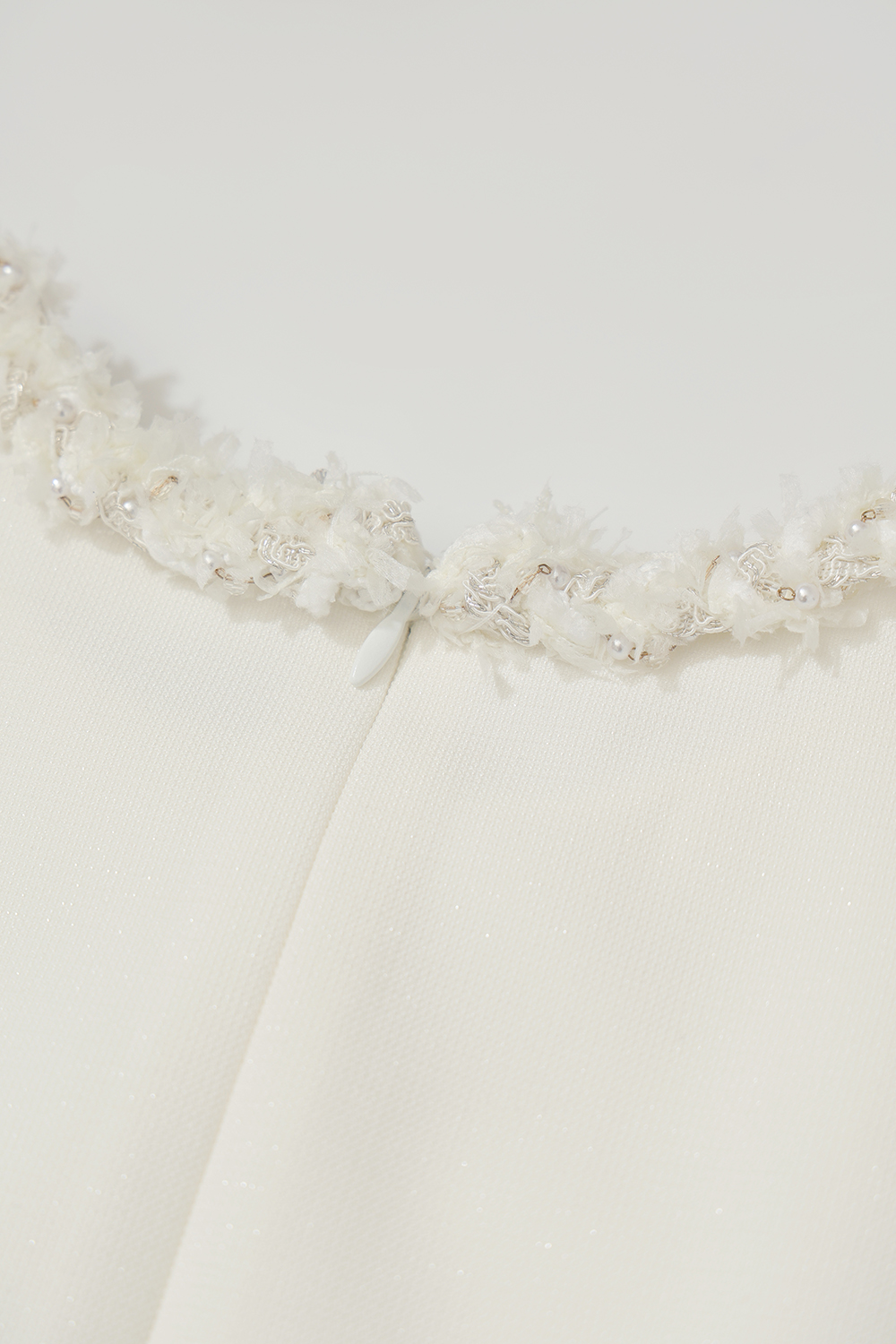 Elegant Contrast Fabric Dress