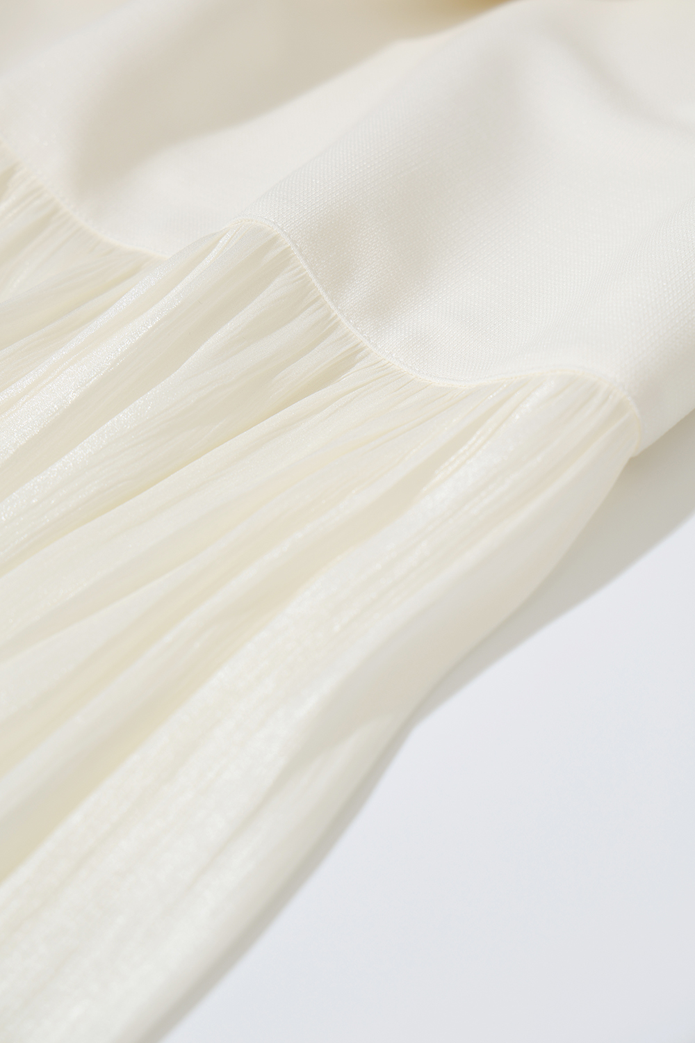 Elegant Contrast Fabric Dress