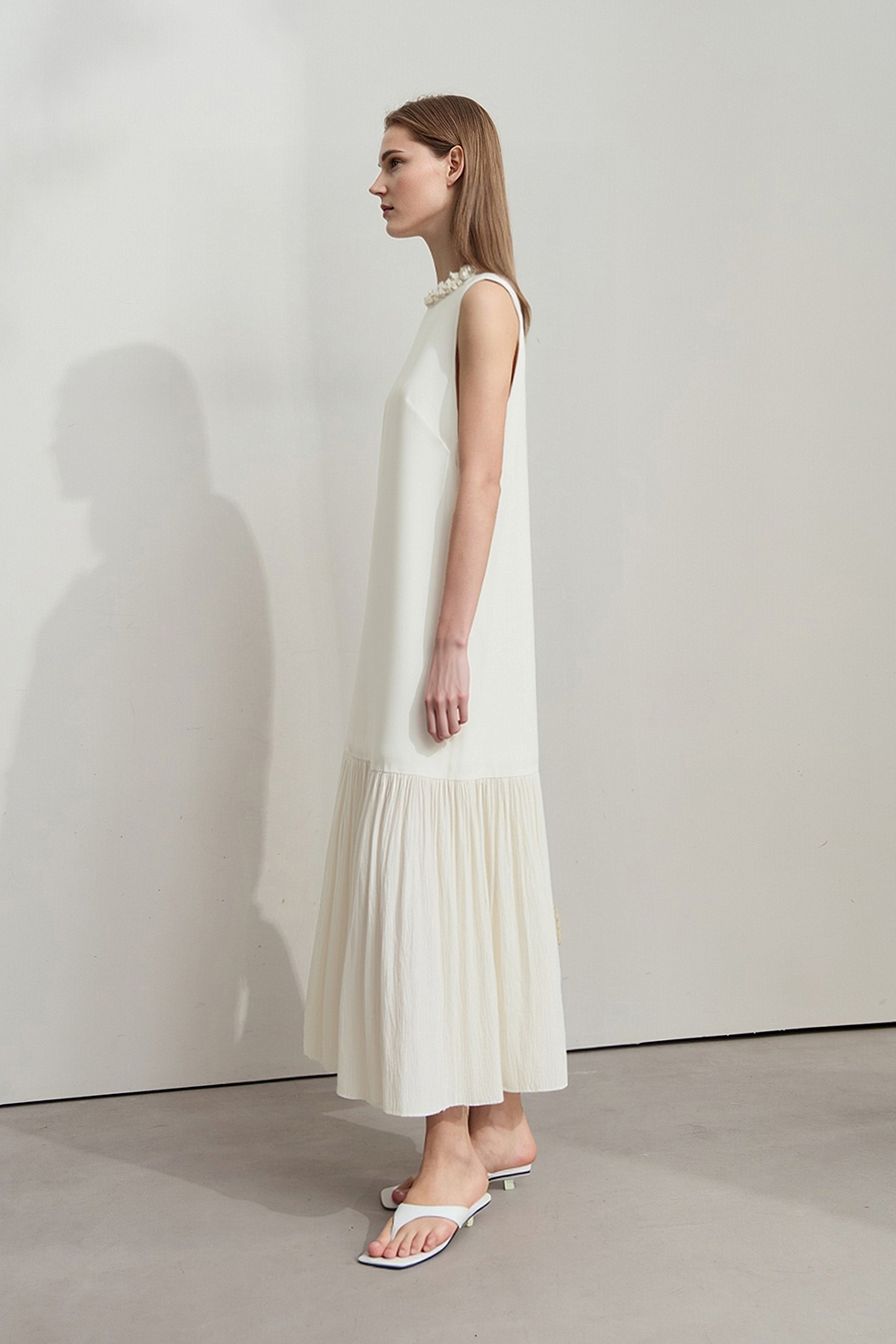 Elegant Contrast Fabric Dress