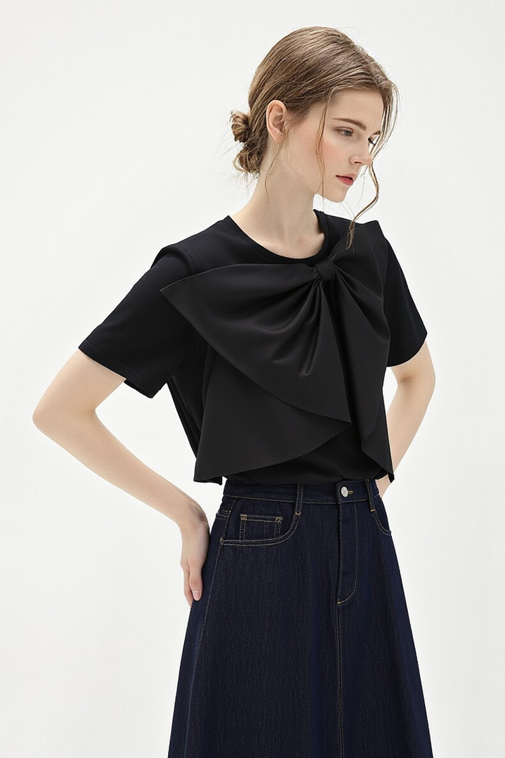 Bow Short Sleeve T-shirt