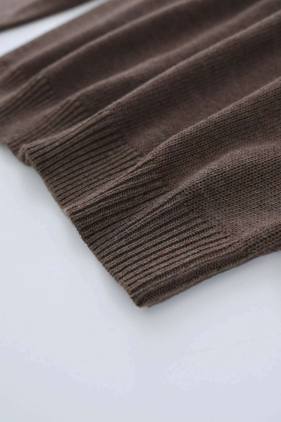 Color‑Block Letter Jacquard Sweater|AMII