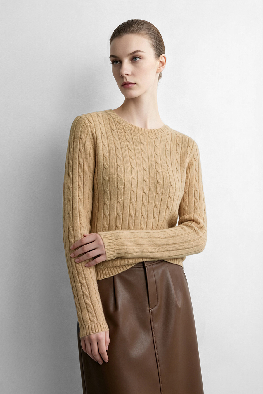 100% Wool Cable Knit Sweater | AMII