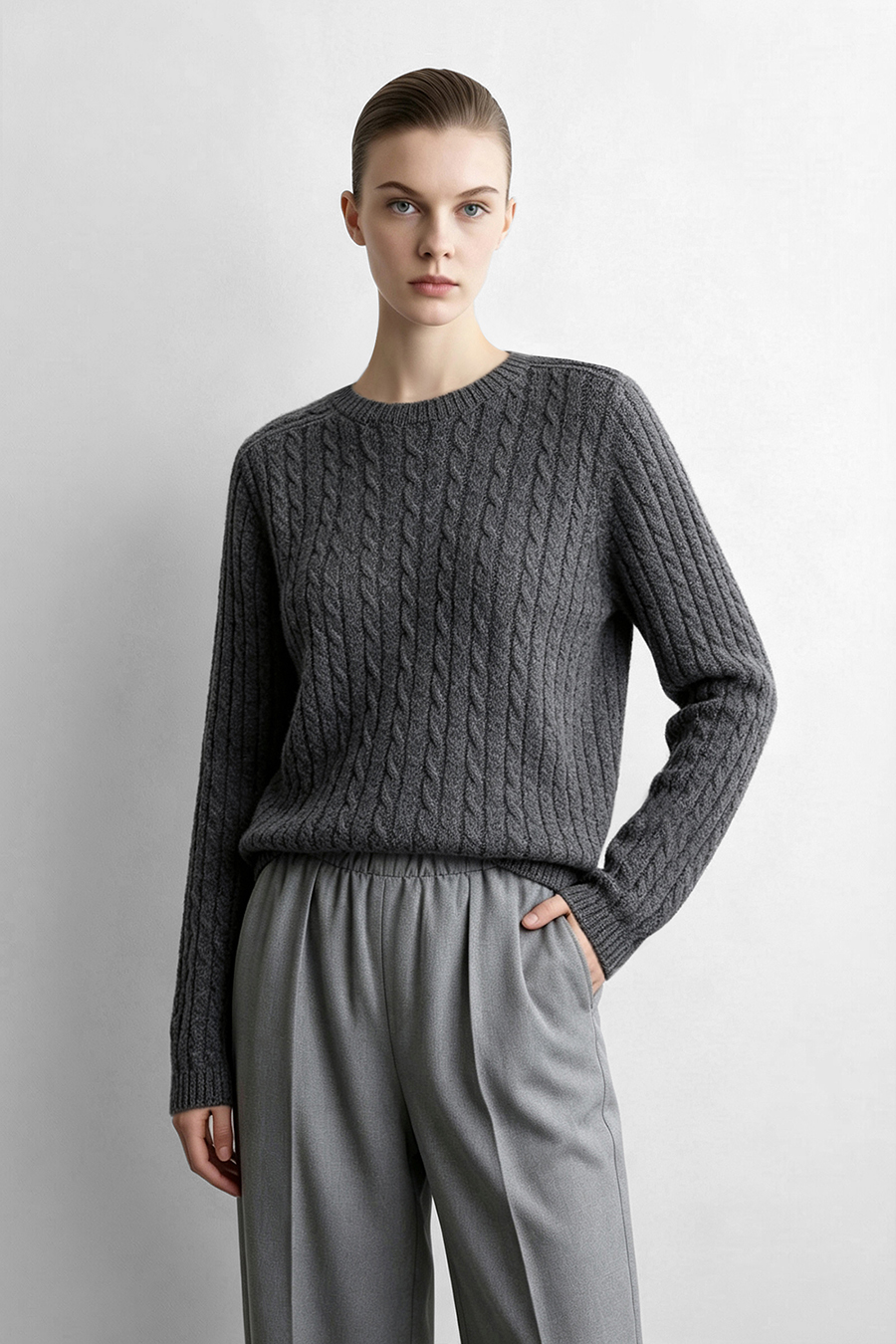 100% Wool Cable Knit Sweater | AMII