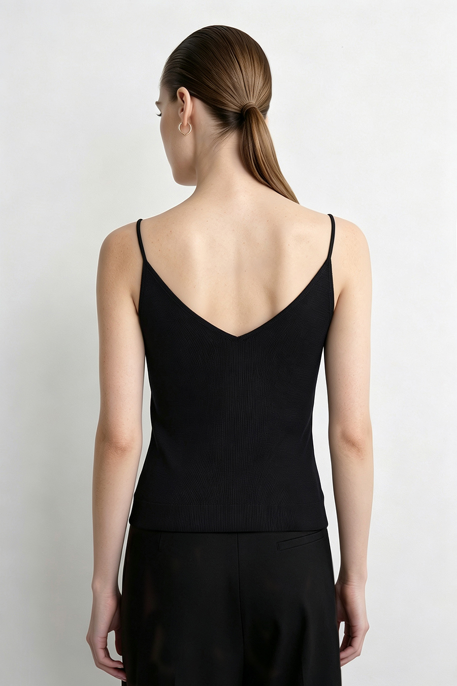 Rib V-Neck Knit Camisole | AMII