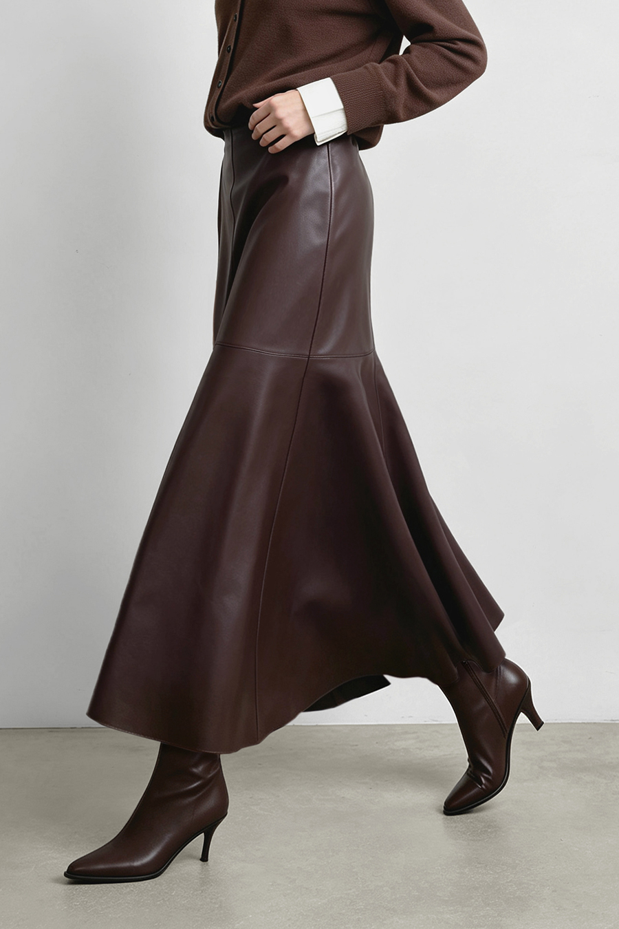 Eco‑Faux Leather Skirt|AMII