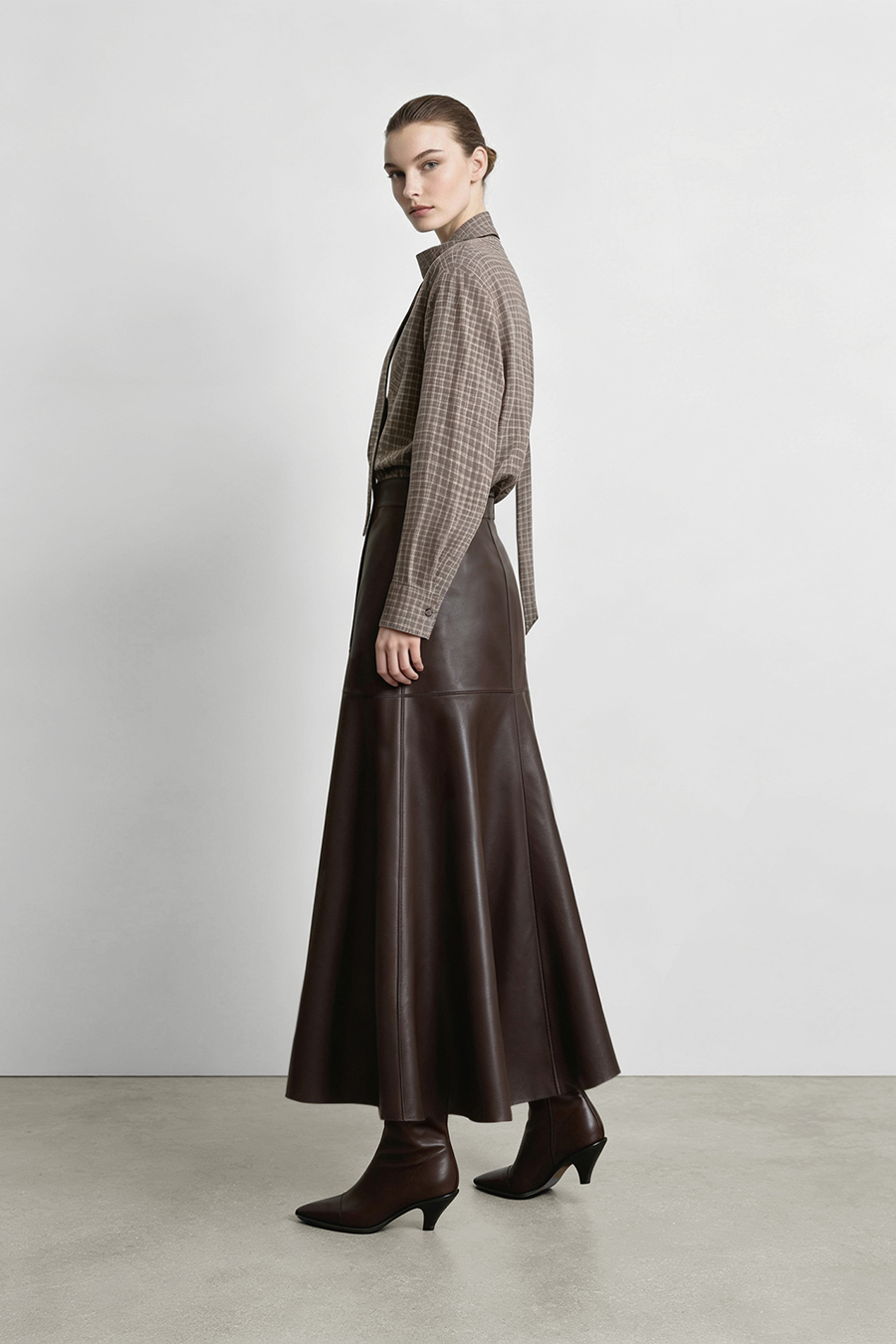 Eco‑Faux Leather Skirt|AMII