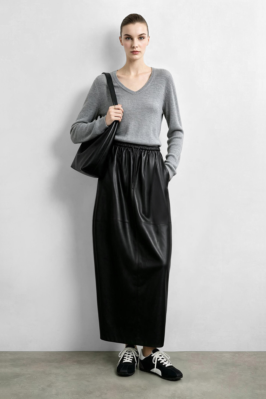 Eco Vegan Leather Skirt|AMII