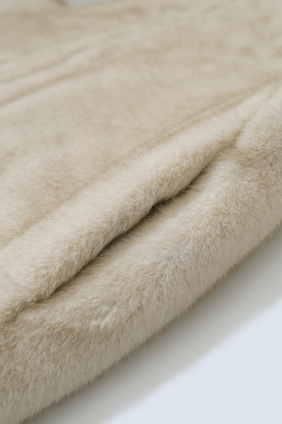 Reversible Eco Fur|AMII
