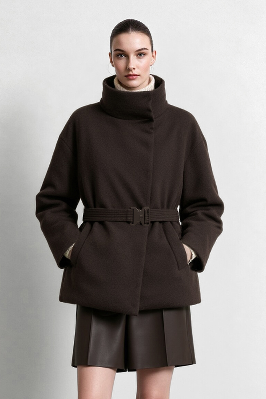 Belted Down Jacket with Buckle Closure|AMII