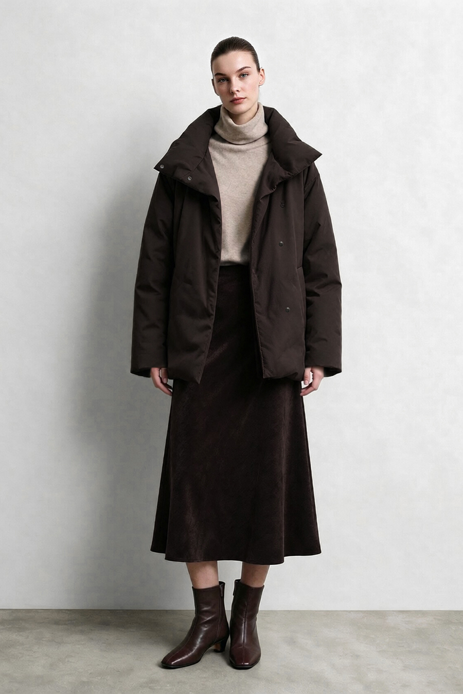 Belted Down Jacket with Buckle Closure|AMII