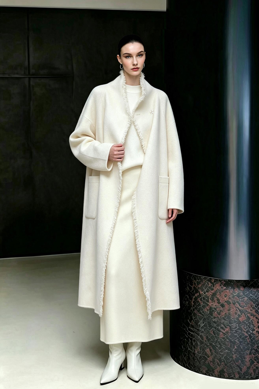 Yak Down & Wool Double-Faced Fabric|AMII