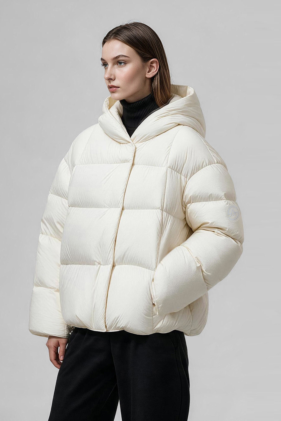 Hooded Down Jacket with Magnetic Closures|AMII