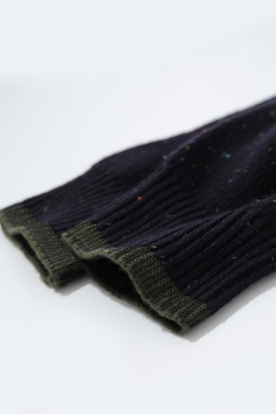Confetti Yarn Hooded Sweater|AMII