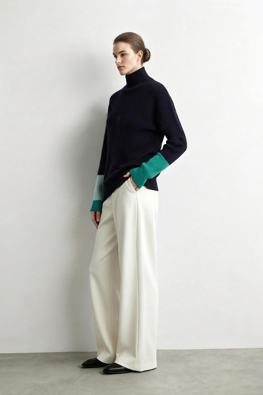 Turtleneck Asymmetric Color-Block Drop-Shoulder Sweater|AMII