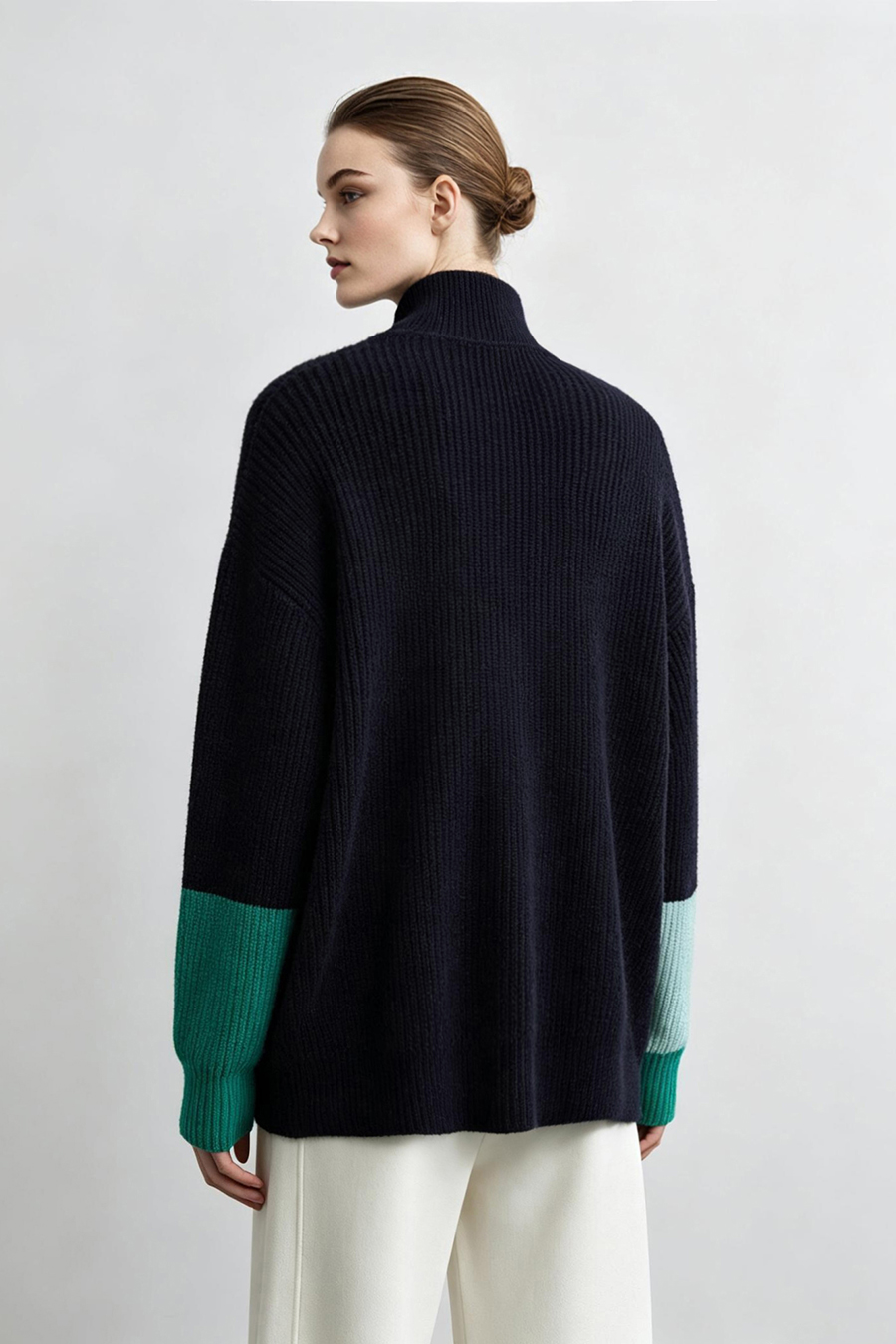 Turtleneck Asymmetric Color-Block Drop-Shoulder Sweater|AMII