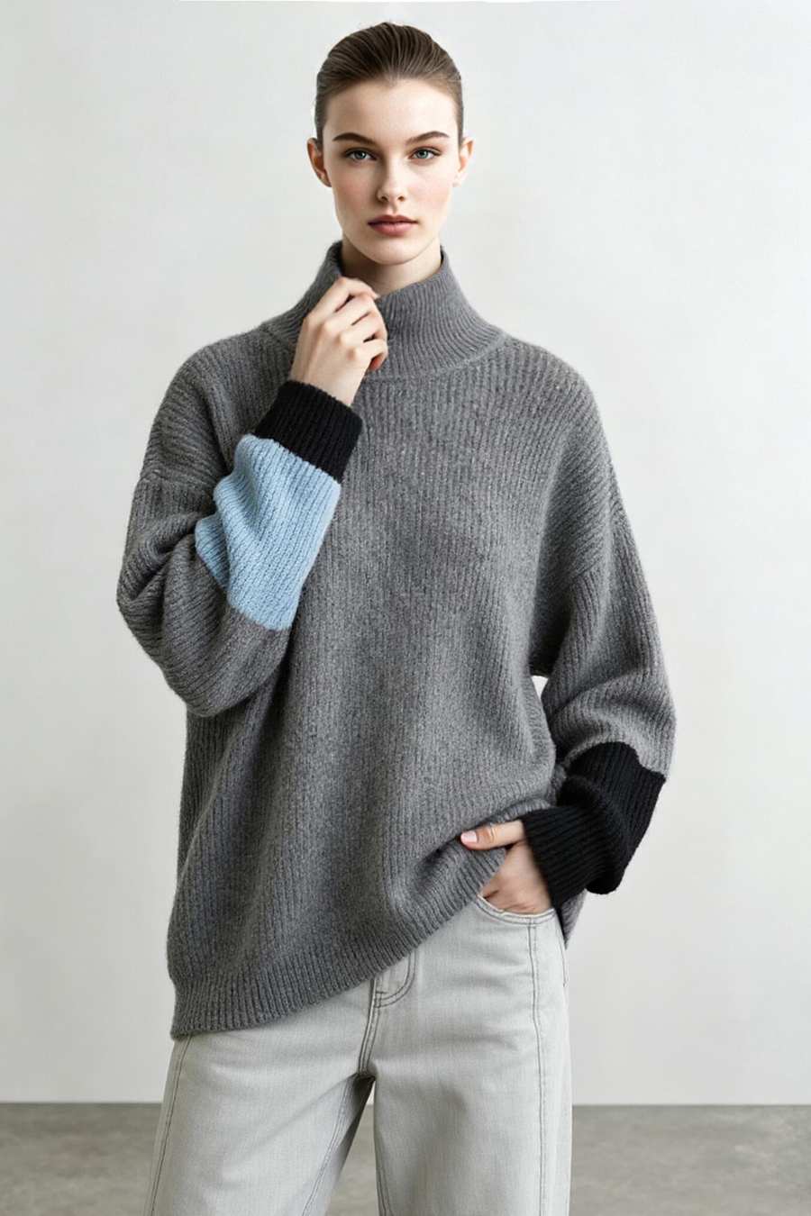 Turtleneck Asymmetric Color-Block Drop-Shoulder Sweater|AMII