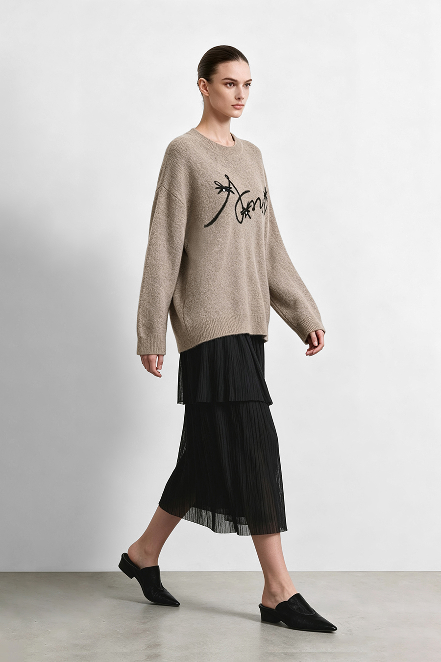 Bow-Embellished Jacquard Sweater|AMII