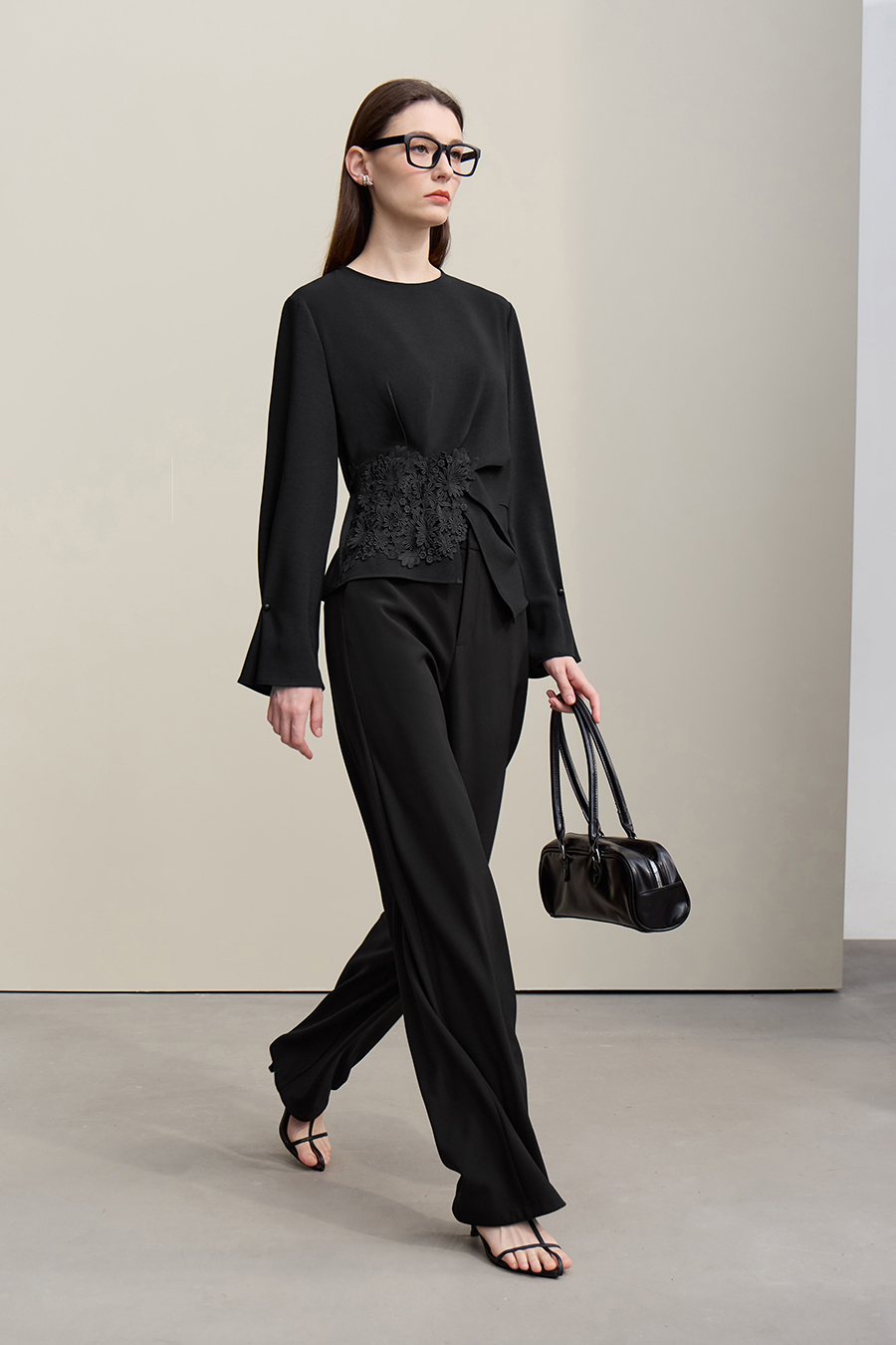 Crew Neck Lace Patchwork Chiffon Blouse|AMII-AMII.com