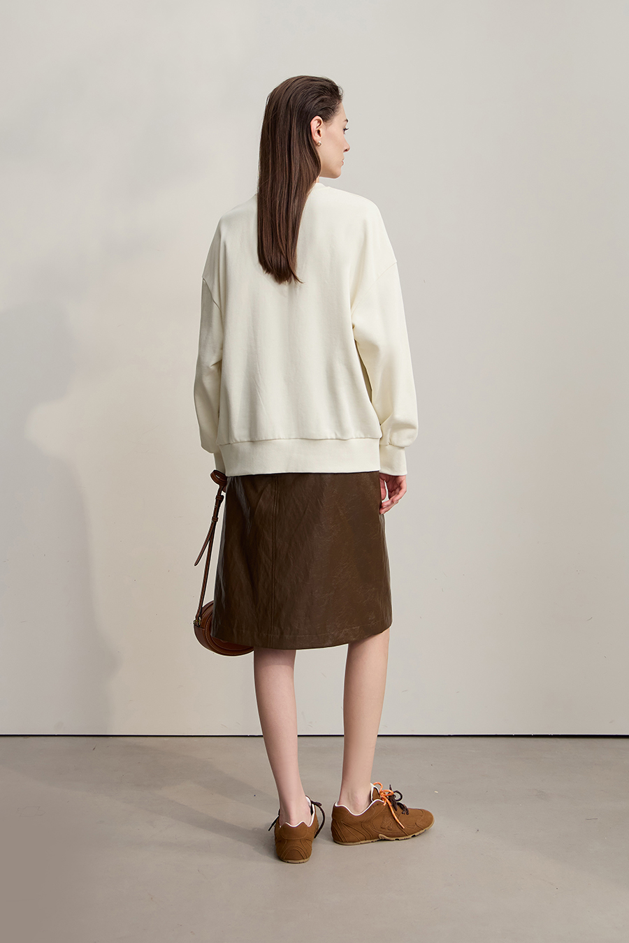 Letter & Heart Embroidered Sweatshirt