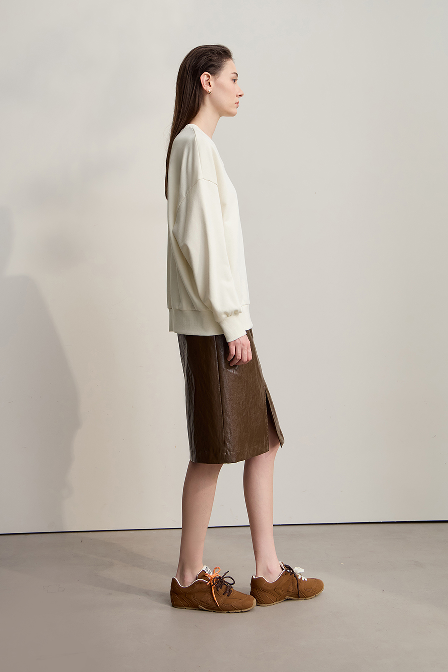 Letter & Heart Embroidered Sweatshirt