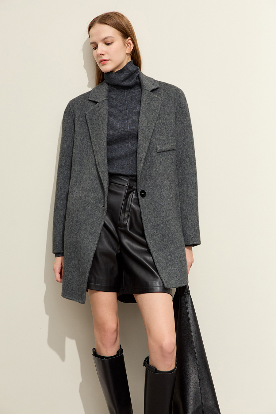 Slit All - Wool Double - faced Fabric|AMII-AMII.com