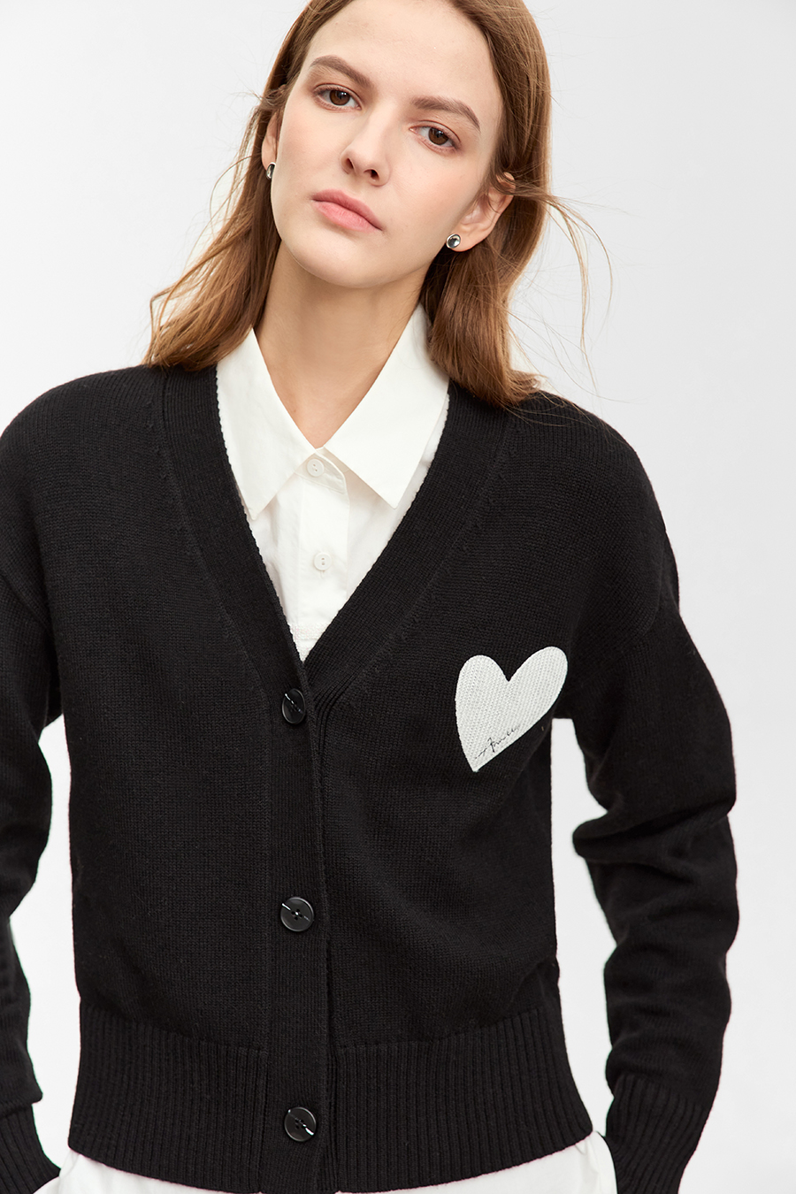 Embroidered V - Neck Knitted Cardigan|AMII-AMII.com