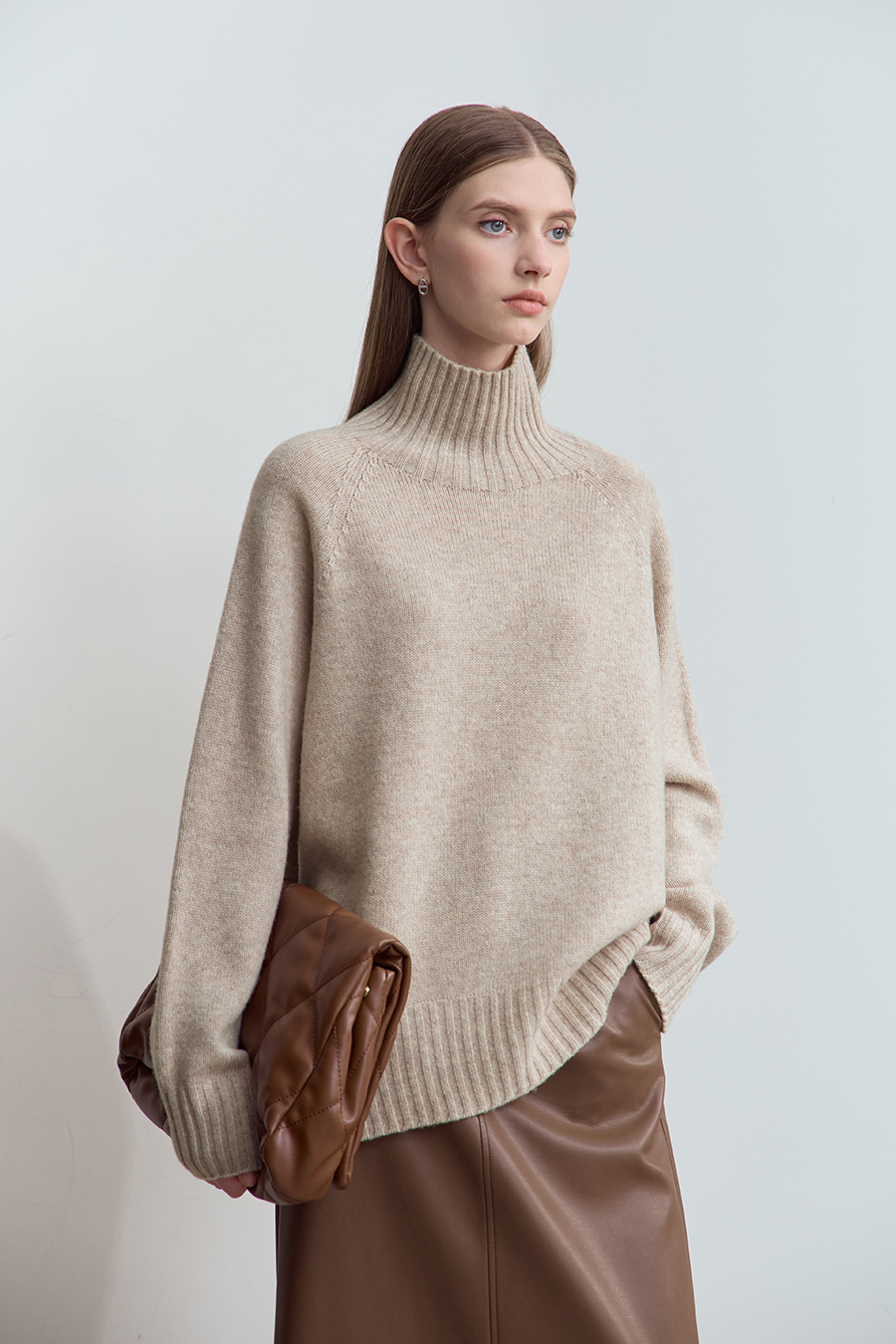 Seamless All-Wool Sweater|AMII-AMII.com