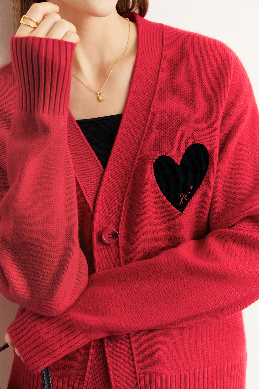 Embroidered V - Neck Knitted Cardigan|AMII-AMII.com