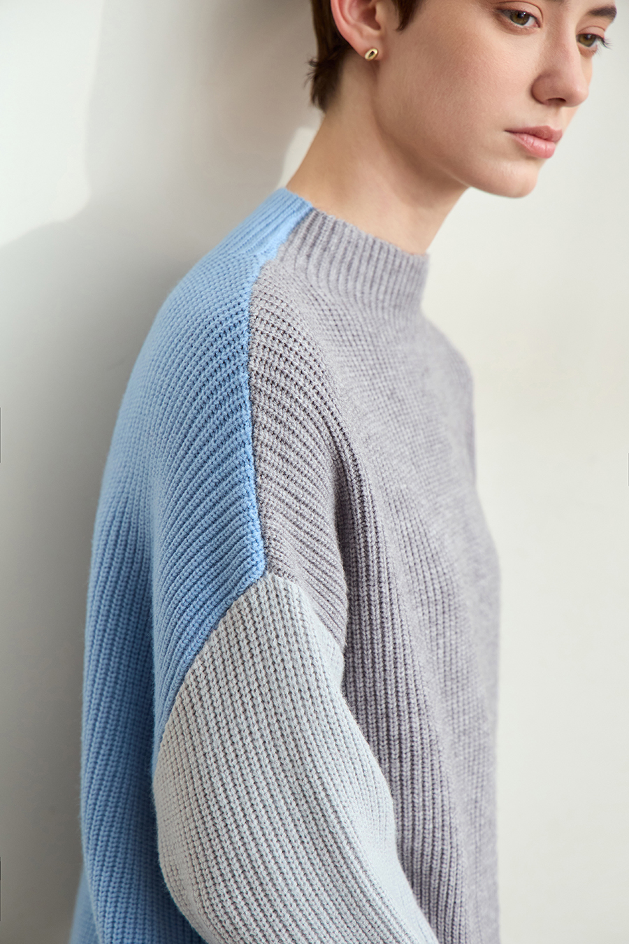 Drop Shoulder Color - block Sweater|AMII-AMII.com