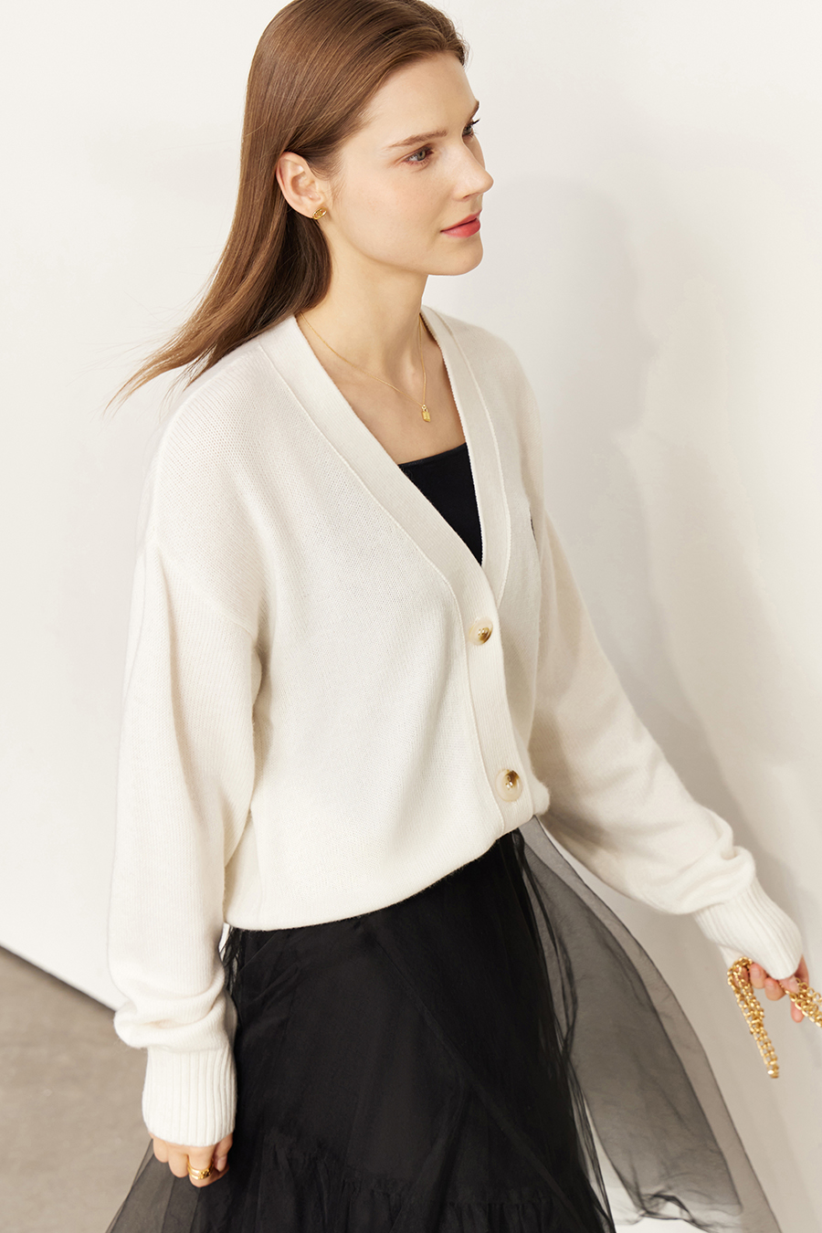 Embroidered V - Neck Knitted Cardigan|AMII-AMII.com