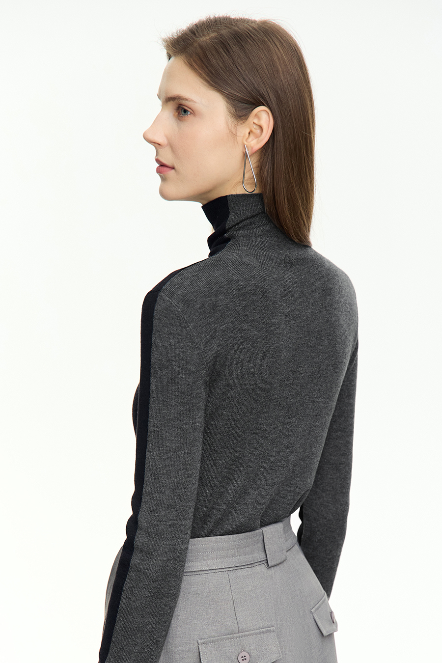 Color - block High Neck Slim Sweater|AMII-AMII.com