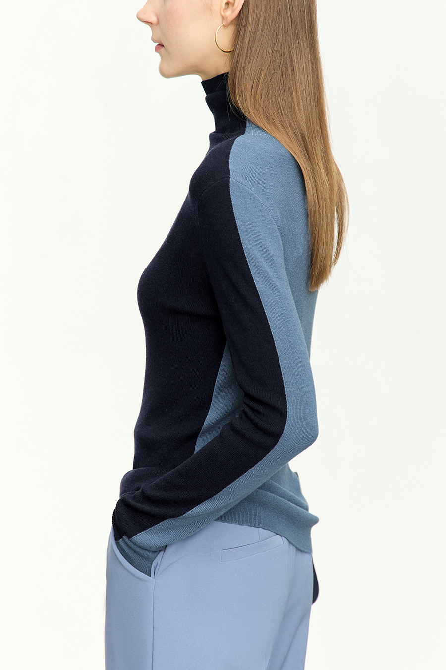 Color - block High Neck Slim Sweater|AMII-AMII.com