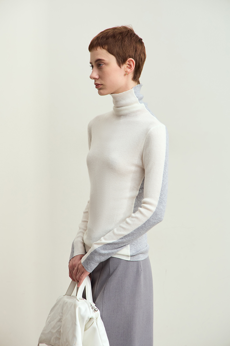 Color - block High Neck Slim Sweater|AMII-AMII.com